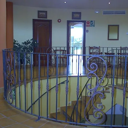 Hotel Paraje La Lambra Rus