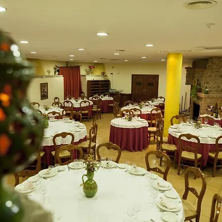 Hotel Paraje La Lambra Rus