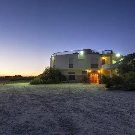 Paraje La Lambra 3* روس